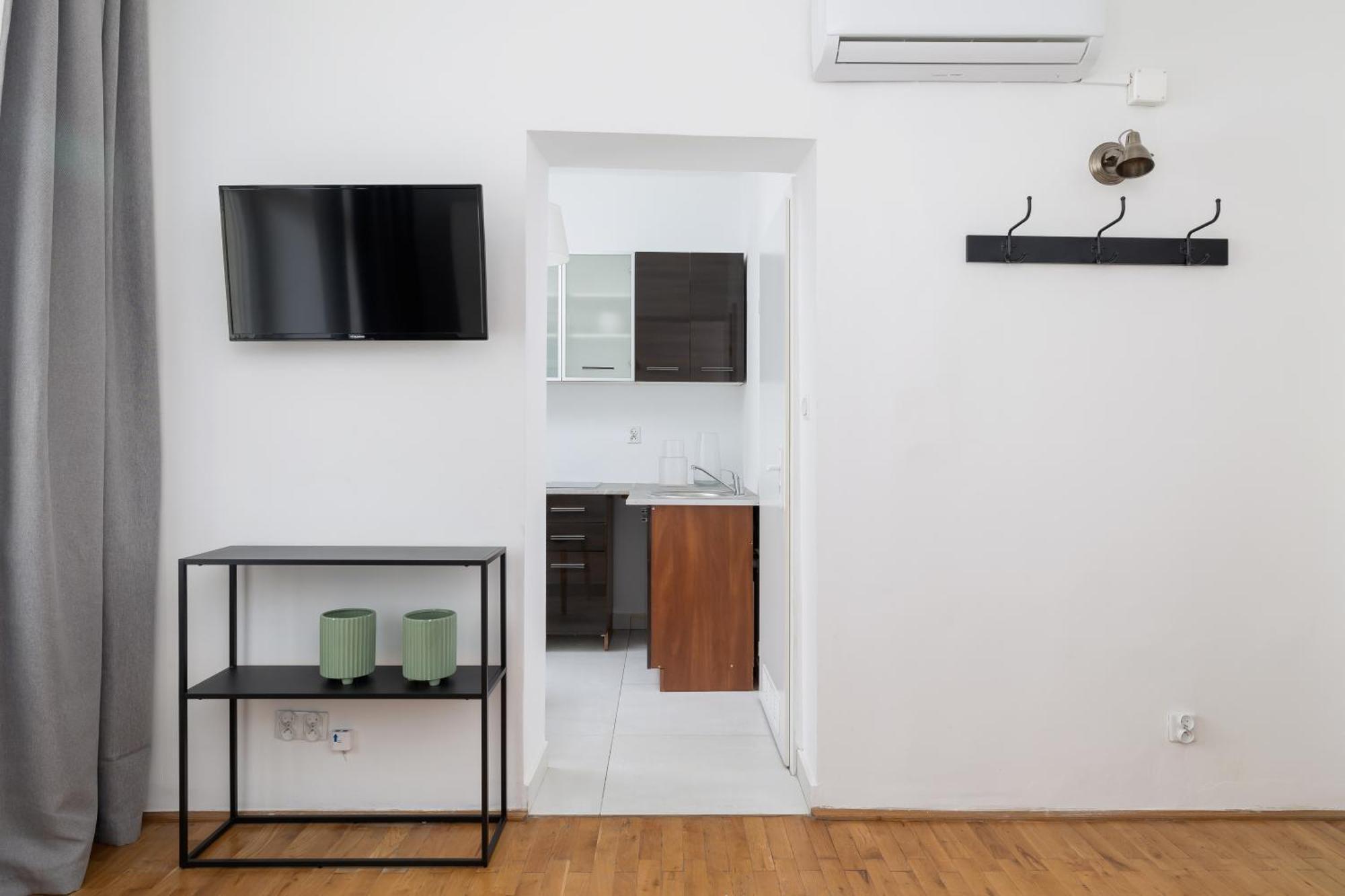 Studio Apartment With Ac - Dluga 65 Cracovia Exterior foto