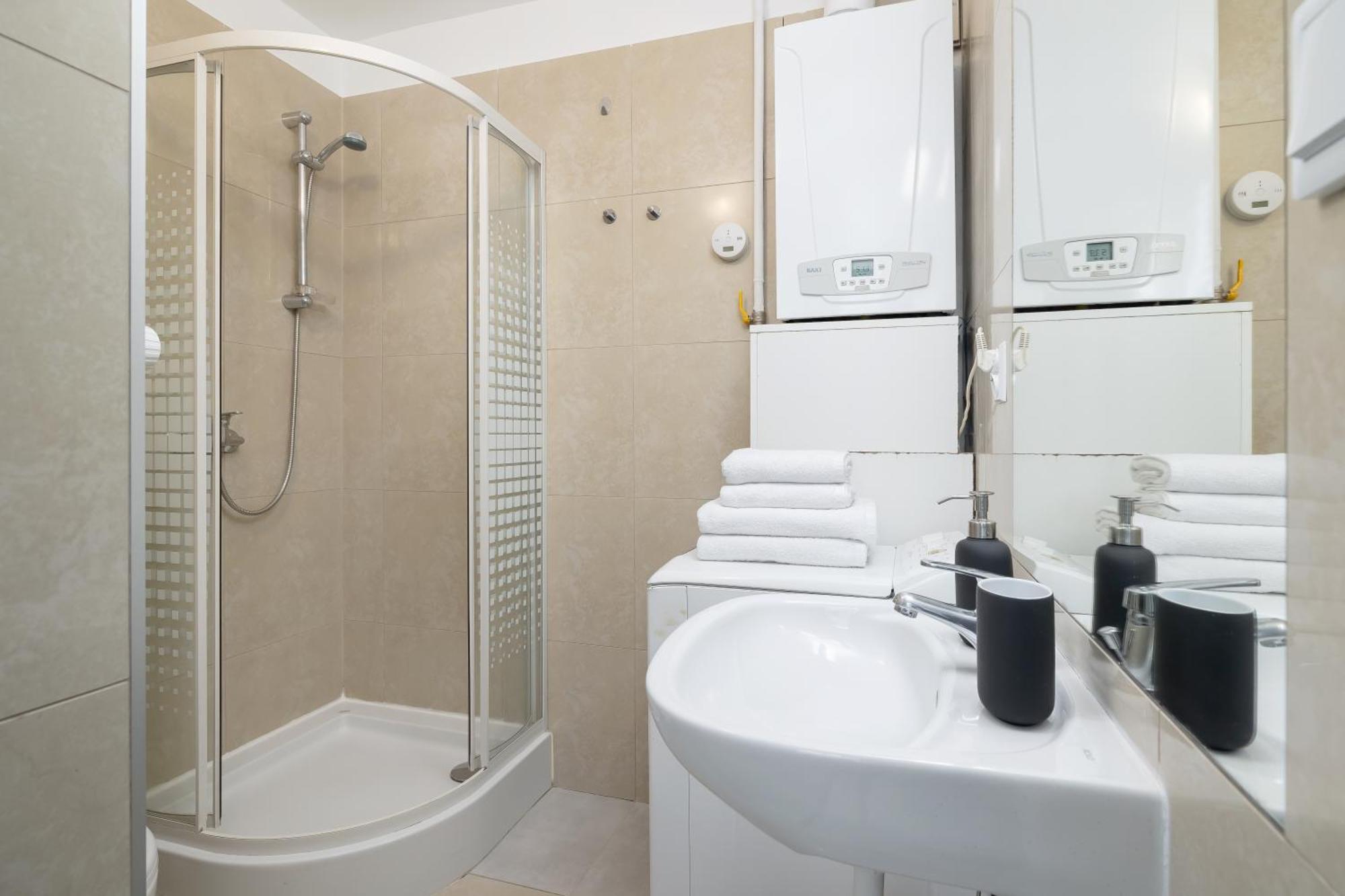 Studio Apartment With Ac - Dluga 65 Cracovia Exterior foto