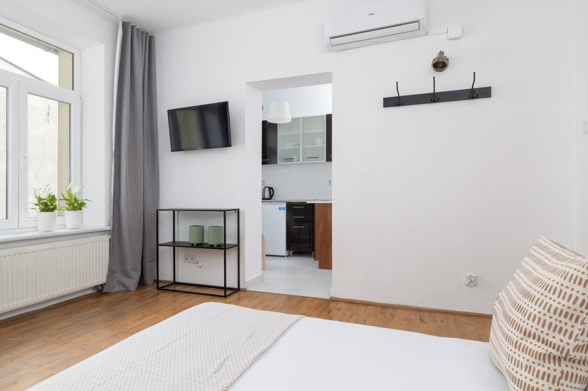 Studio Apartment With Ac - Dluga 65 Cracovia Exterior foto